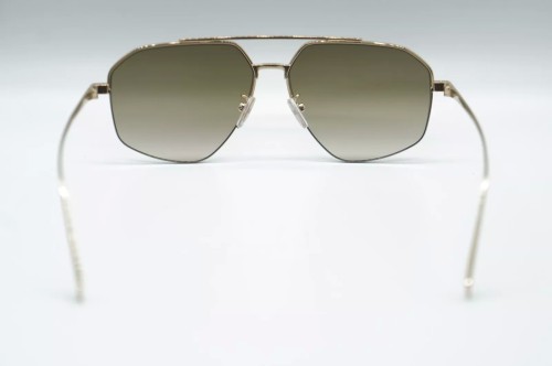Fendi FE40062U - 10F - 56 Okulary przeciwsłoneczne Złoty Pilotki (aviator)